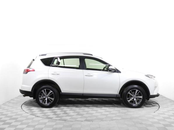 Toyota RAV4 IV (XA40) Рестайлинг с пробегом 2015 года, цена 2 199 900 рублей, 105977 км, внедорожник, Автокод Объявления