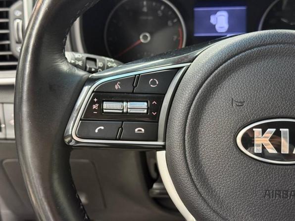 Kia Sportage IV Рестайлинг с пробегом 2021 года, цена 2 290 000 рублей, 57304 км, внедорожник, Автокод Объявления