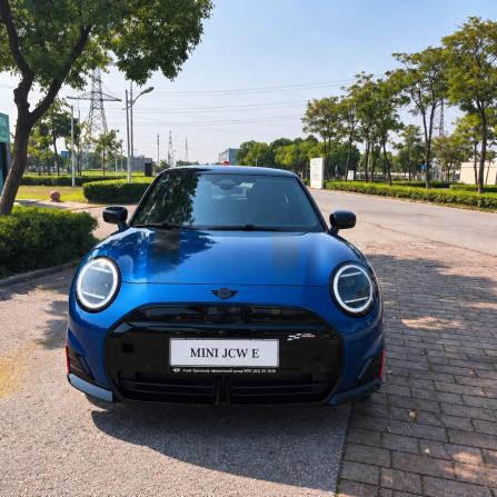 Mini Hatch IV (F65/F66/J01) с пробегом 2025 года, цена 6 490 000 рублей, 6969 км, хэтчбек, Автокод Объявления
