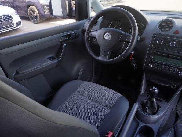 Volkswagen Caddy III Рестайлинг с пробегом 2011 года, цена 783 000 рублей, 248680 км, компактвэн, Автокод Объявления