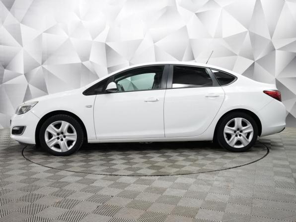 Opel Astra J Рестайлинг с пробегом 2012 года, цена 835 000 рублей, 132000 км, седан, Автокод Объявления