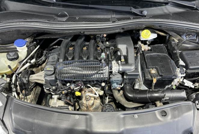 Peugeot 208 I с пробегом 2013 года, цена 375 000 рублей, 149776 км, хэтчбек, Автокод Объявления
