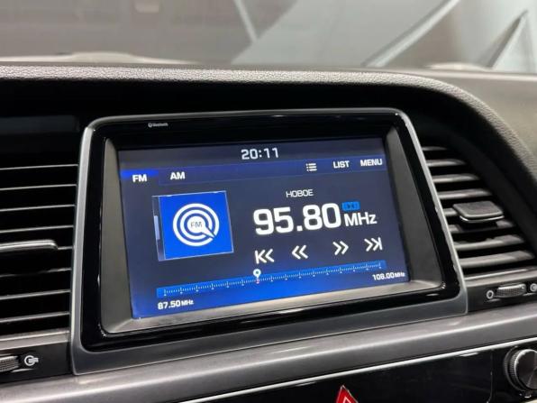 Hyundai Sonata VII (LF) Рестайлинг с пробегом 2017 года, цена 1 495 000 рублей, 247793 км, седан, Автокод Объявления