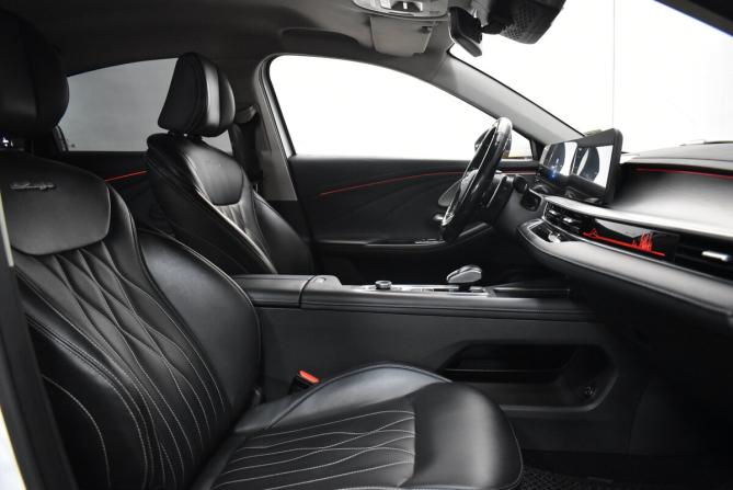 Chery Arrizo 8 с пробегом 2023 года, цена 1 350 000 рублей, 202228 км, седан, Автокод Объявления
