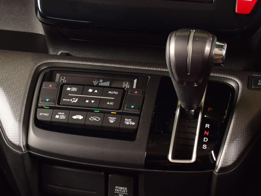 Honda Stepwgn V Рестайлинг Кемерово  - изображение 16