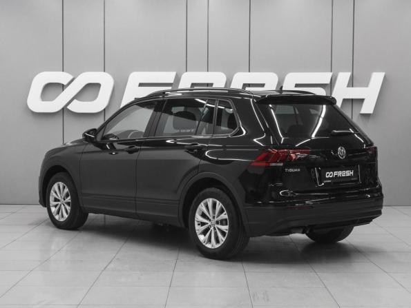 Volkswagen Tiguan II с пробегом 2019 года, цена 2 420 000 рублей, 64015 км, внедорожник, Автокод Объявления