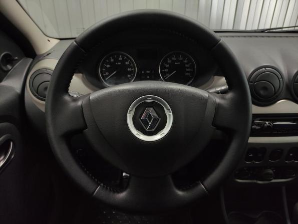 Renault Logan I Рестайлинг с пробегом 2011 года, цена 490 000 рублей, 115000 км, седан, Автокод Объявления