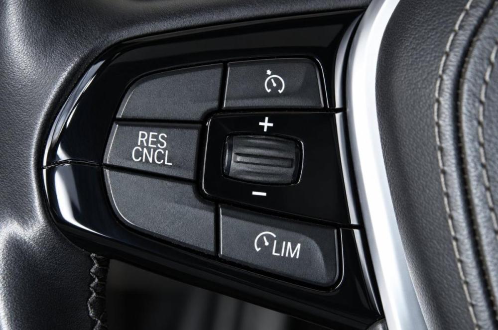 BMW 5 серии VII (G30/G31/G38) Челябинск  - изображение 9