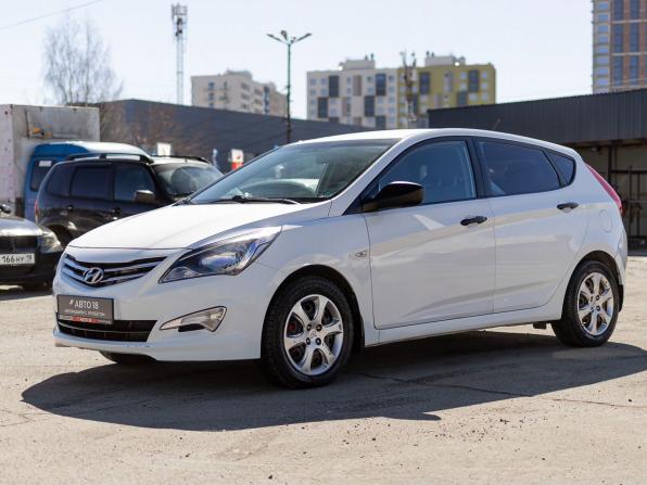 Hyundai Solaris I Рестайлинг с пробегом 2016 года, цена 779 000 рублей, 117021 км, хэтчбек, Автокод Объявления