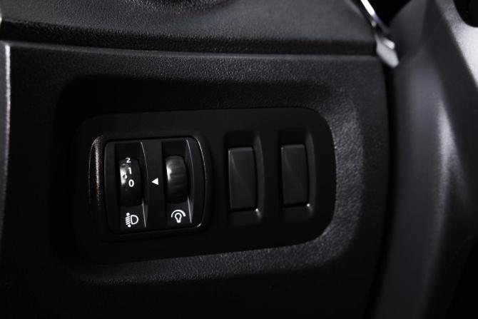 Renault Kaptur I с пробегом 2017 года, цена 1 159 000 рублей, 129375 км, внедорожник, Автокод Объявления