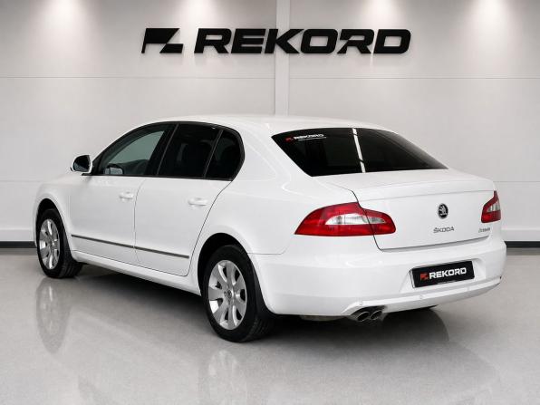 Skoda Superb II с пробегом 2012 года, цена 1 199 000 рублей, 190900 км, лифтбек, Автокод Объявления