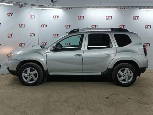 Renault Duster I Рестайлинг с пробегом 2017 года, цена 919 000 рублей, 206000 км, внедорожник, Автокод Объявления