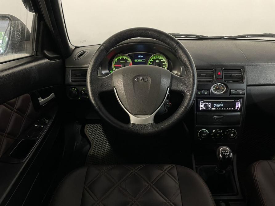 Lada (ВАЗ) Priora I Великий Новгород  - изображение 13