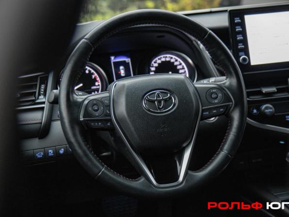 Toyota Camry VIII (XV70) Рестайлинг с пробегом 2021 года, цена 3 500 000 рублей, 25400 км, седан, Автокод Объявления
