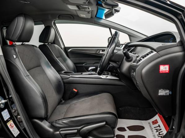 Honda Jade I с пробегом 2017 года, цена 1 327 000 рублей, 149822 км, компактвэн, Автокод Объявления