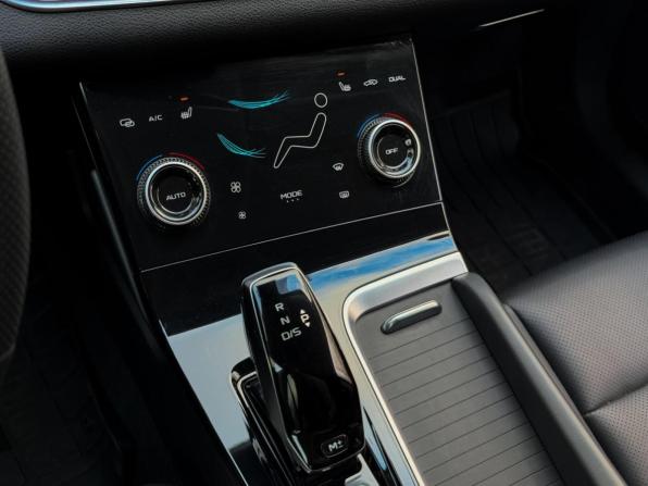 FAW Bestune B70 I с пробегом 2023 года, цена 1 699 000 рублей, 16113 км, лифтбек, Автокод Объявления