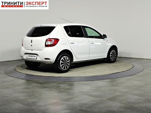 Renault Sandero II Рестайлинг с пробегом 2020 года, цена 1 167 000 рублей, 66859 км, хэтчбек, Автокод Объявления