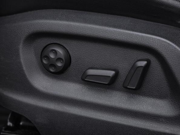 Volkswagen Tiguan I Рестайлинг с пробегом 2016 года, цена 1 599 000 рублей, 149059 км, внедорожник, Автокод Объявления