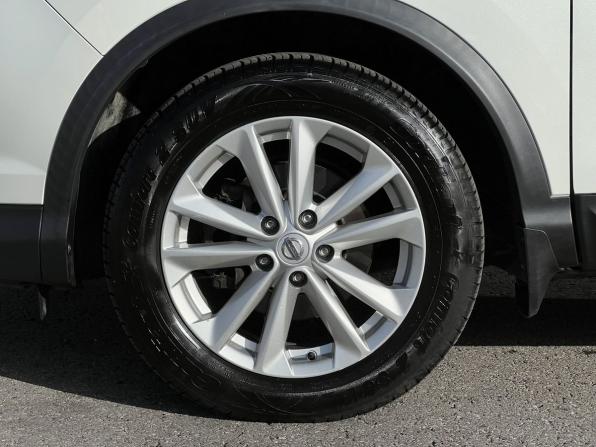 Nissan Qashqai II с пробегом 2016 года, цена 1 570 000 рублей, 140173 км, внедорожник, Автокод Объявления