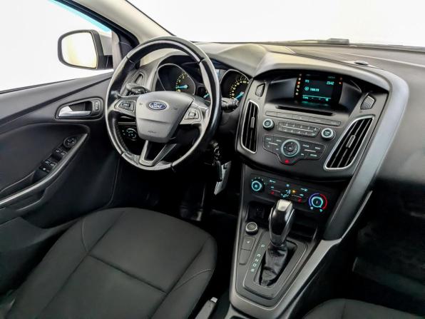 Ford Focus III Рестайлинг с пробегом 2018 года, цена 1 035 000 рублей, 165743 км, универсал, Автокод Объявления
