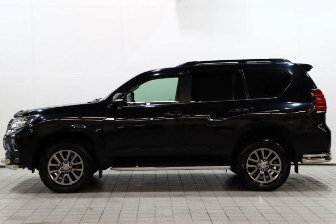 Toyota Land Cruiser Prado 150 Series Рестайлинг 2 с пробегом 2018 года, цена 6 000 000 рублей, 111252 км, внедорожник, Автокод Объявления