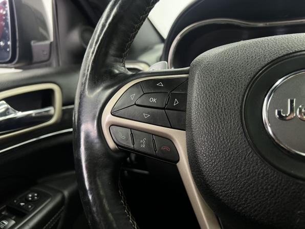 Jeep Grand Cherokee IV (WK2) Рестайлинг с пробегом 2013 года, цена 2 229 900 рублей, 196814 км, внедорожник, Автокод Объявления