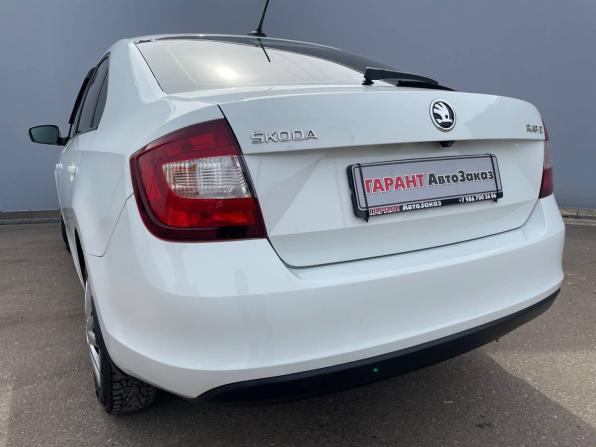 Skoda Rapid I Рестайлинг с пробегом 2017 года, цена 1 095 000 рублей, 165366 км, лифтбек, Автокод Объявления