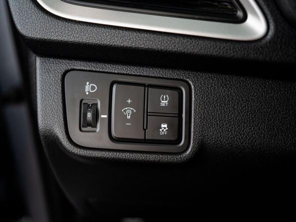 Hyundai Solaris II с пробегом 2018 года, цена 1 235 500 рублей, 120874 км, седан, Автокод Объявления