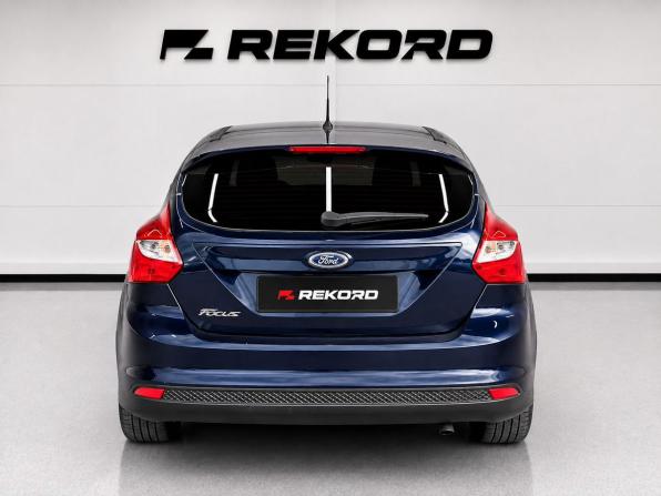 Ford Focus III с пробегом 2012 года, цена 639 000 рублей, 217828 км, хэтчбек, Автокод Объявления