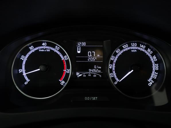 Skoda Rapid I Рестайлинг с пробегом 2018 года, цена 1 199 700 рублей, 94260 км, лифтбек, Автокод Объявления