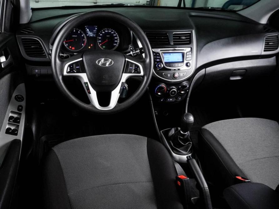 Hyundai Solaris I Воронеж  - изображение 6