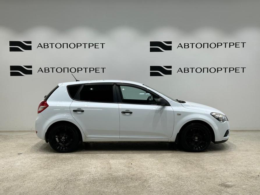 Kia Ceed I Рестайлинг Санкт-Петербург  - изображение 8