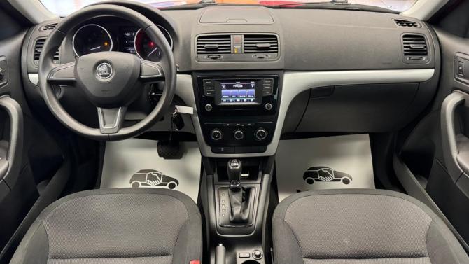 Skoda Yeti I Рестайлинг с пробегом 2015 года, цена 1 230 000 рублей, 98123 км, внедорожник, Автокод Объявления