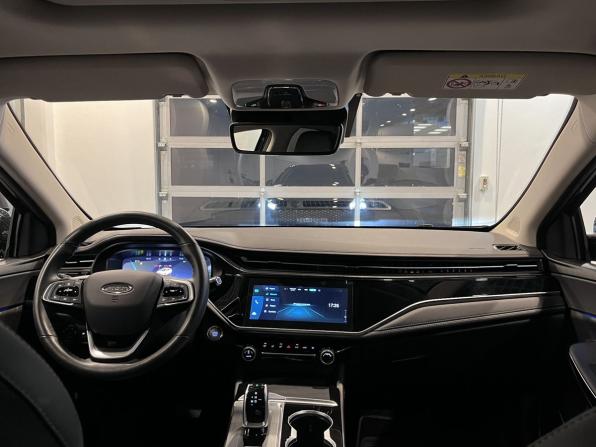 Omoda S5 с пробегом 2023 года, цена 1 717 000 рублей, 21383 км, седан, Автокод Объявления