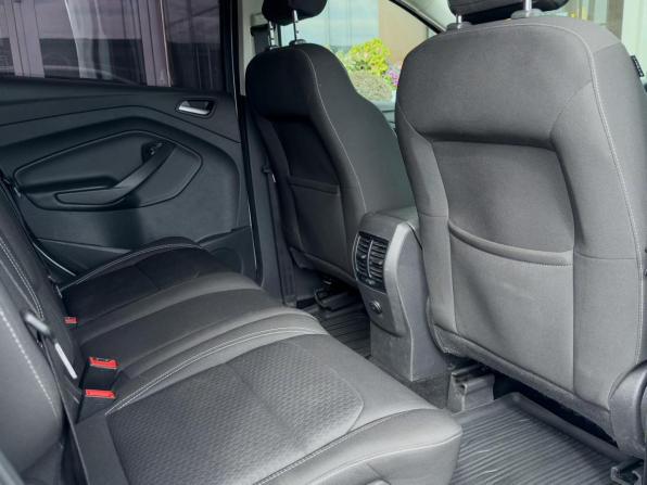 Ford Kuga II Рестайлинг с пробегом 2018 года, цена 1 757 000 рублей, 96363 км, внедорожник, Автокод Объявления