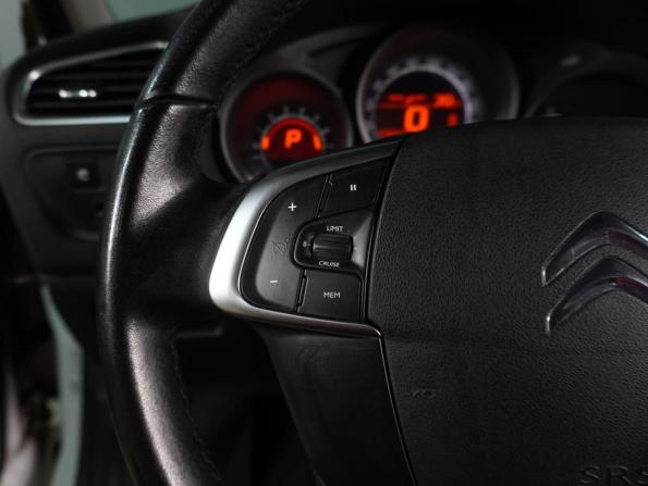 Citroen C4 II с пробегом 2011 года, цена 629 000 рублей, 152074 км, хэтчбек, Автокод Объявления