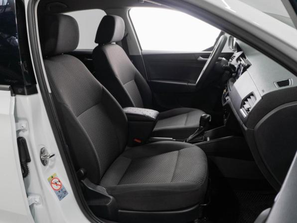 Volkswagen Polo VI с пробегом 2021 года, цена 1 499 000 рублей, 125342 км, лифтбек, Автокод Объявления