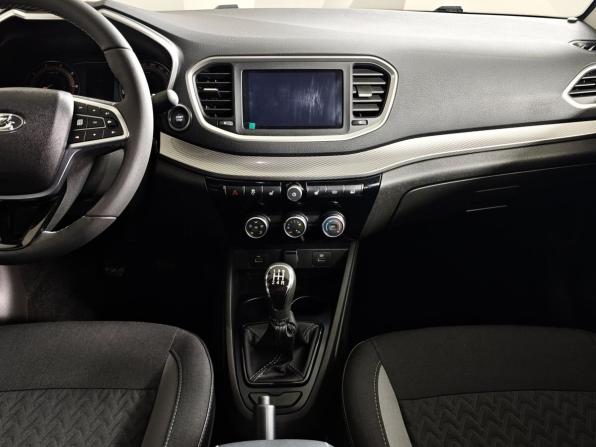 Lada (ВАЗ) Vesta I Рестайлинг (NG) с пробегом 2024 года, цена 1 219 000 рублей, 40500 км, седан, Автокод Объявления