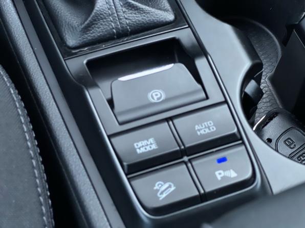 Hyundai Tucson III Рестайлинг с пробегом 2019 года, цена 2 299 000 рублей, 93271 км, внедорожник, Автокод Объявления