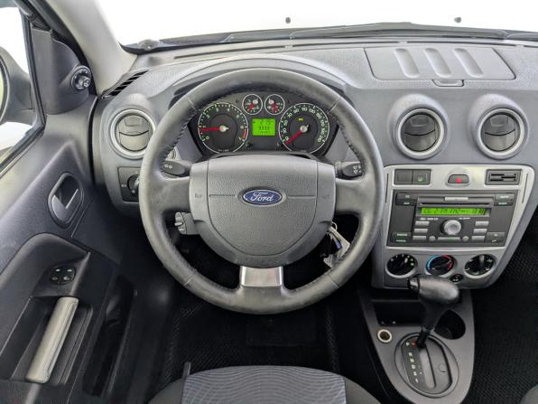 Ford Fusion I Рестайлинг с пробегом 2011 года, цена 750 000 рублей, 119496 км, хэтчбек, Автокод Объявления