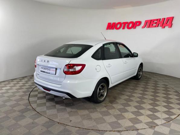 Lada (ВАЗ) Granta I Рестайлинг с пробегом 2022 года, цена 671 000 рублей, 54263 км, хэтчбек, Автокод Объявления