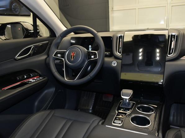 Hongqi HS3 с пробегом 2025 года, цена 3 390 000 рублей, 875 км, внедорожник, Автокод Объявления