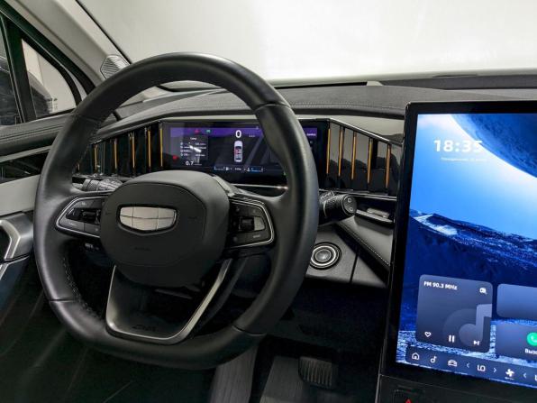 Geely Atlas II с пробегом 2024 года, цена 2 890 000 рублей, 31798 км, внедорожник, Автокод Объявления