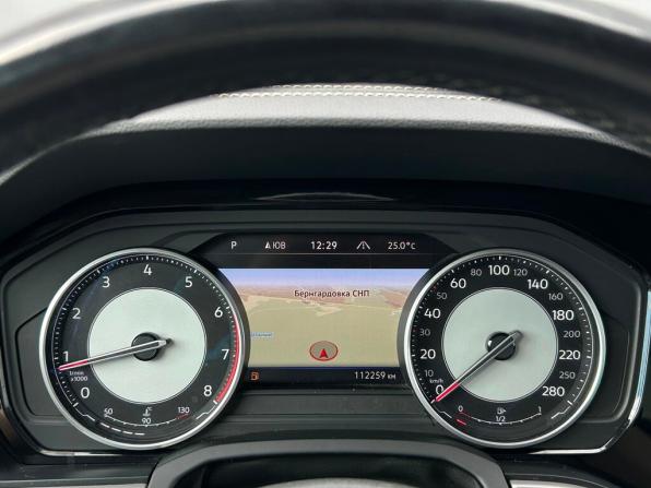 Volkswagen Touareg III с пробегом 2019 года, цена 3 780 400 рублей, 112259 км, внедорожник, Автокод Объявления