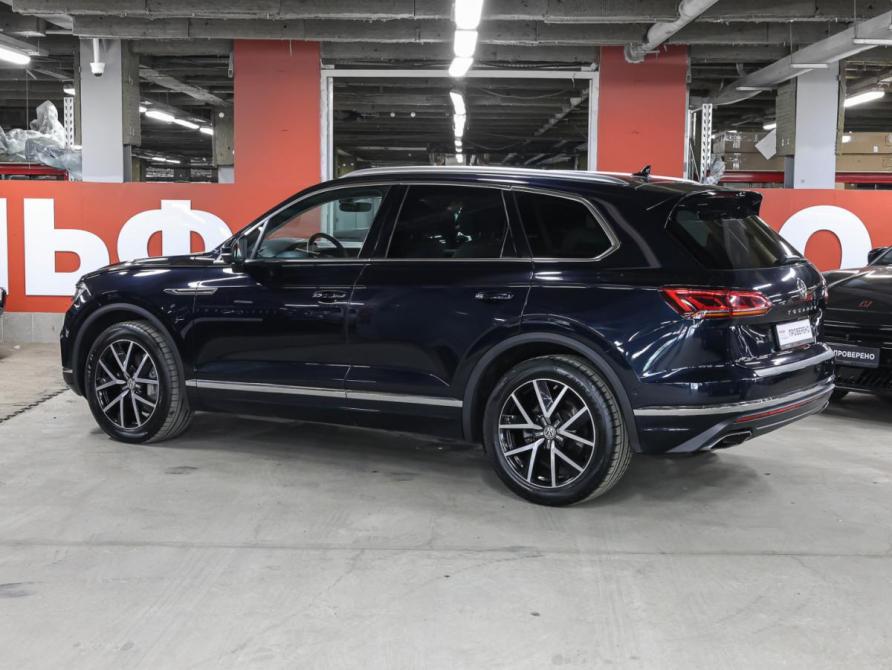 Volkswagen Touareg III Москва  - изображение 7