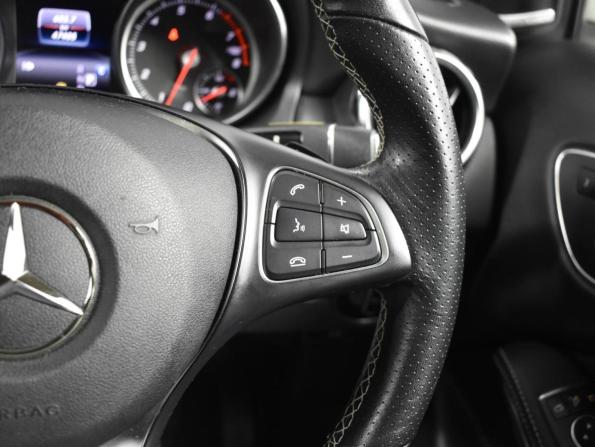 Mercedes-Benz GLA I (X156) Рестайлинг с пробегом 2019 года, цена 2 299 900 рублей, 47405 км, внедорожник, Автокод Объявления