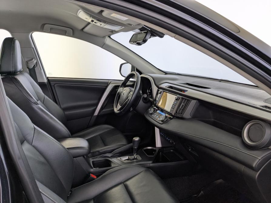 Toyota RAV4 IV (XA40) Рестайлинг Москва  - изображение 11