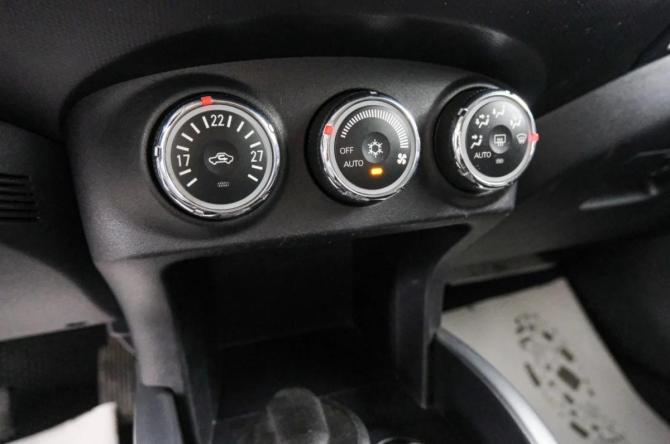 Mitsubishi Outlander II Рестайлинг с пробегом 2011 года, цена 1 249 000 рублей, 209000 км, внедорожник, Автокод Объявления