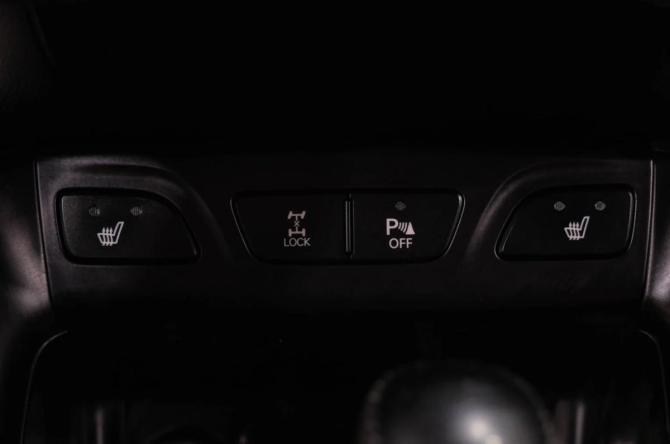 Hyundai ix35 I Рестайлинг с пробегом 2013 года, цена 1 419 000 рублей, 198339 км, внедорожник, Автокод Объявления