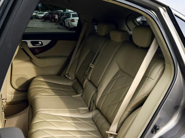 Infiniti FX II (S51) Рестайлинг с пробегом 2011 года, цена 1 449 000 рублей, 177748 км, внедорожник, Автокод Объявления